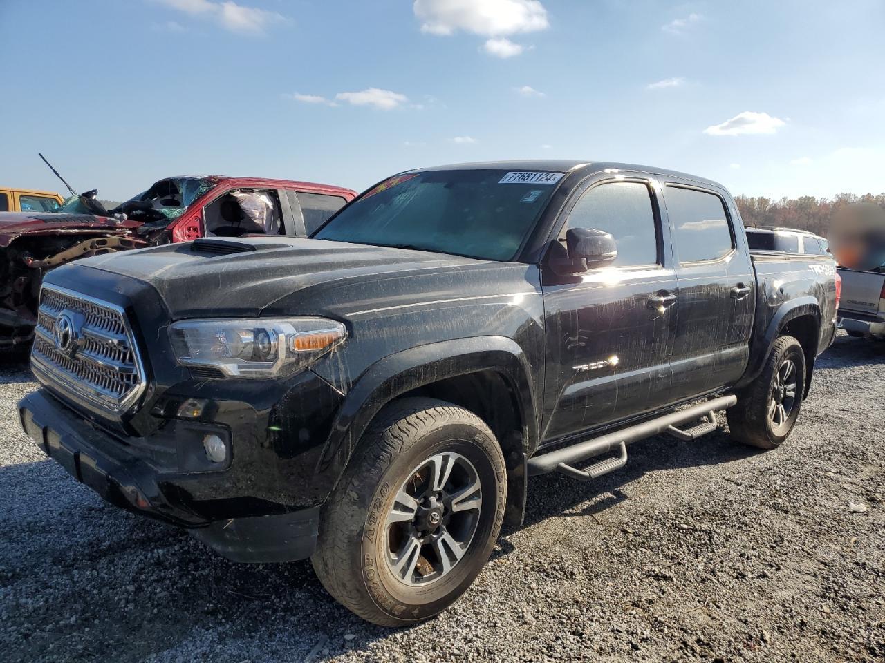 VIN 5TFCZ5AN9HX088396 2017 TOYOTA TACOMA no.1