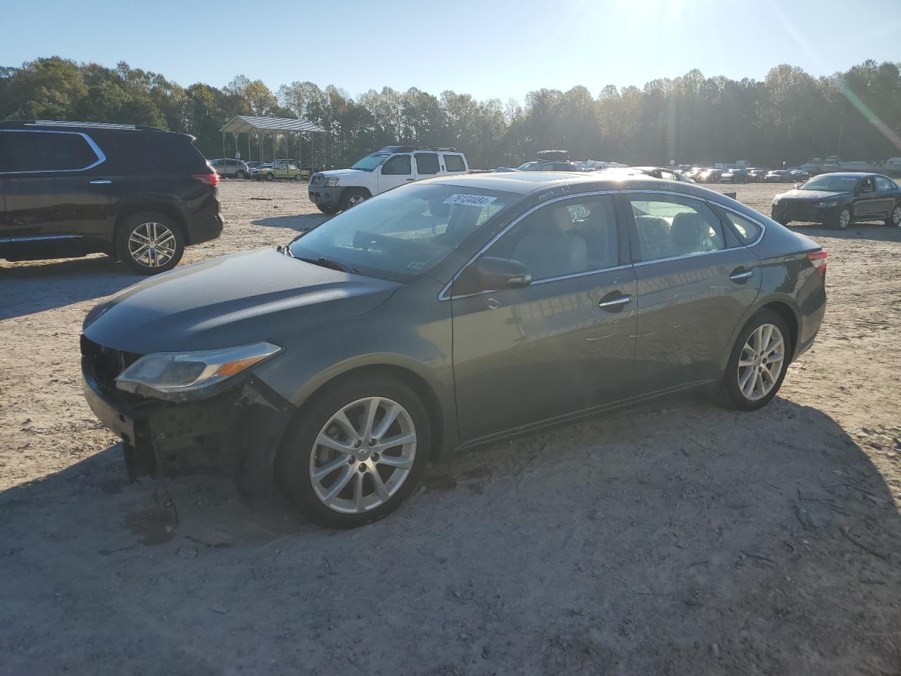 2013 TOYOTA AVALON