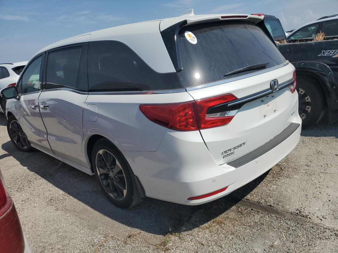 2021 Honda Odyssey - Image 2