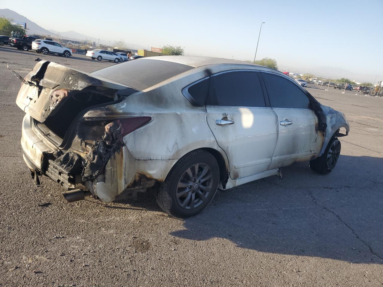 2018 Nissan Altima - Image 3