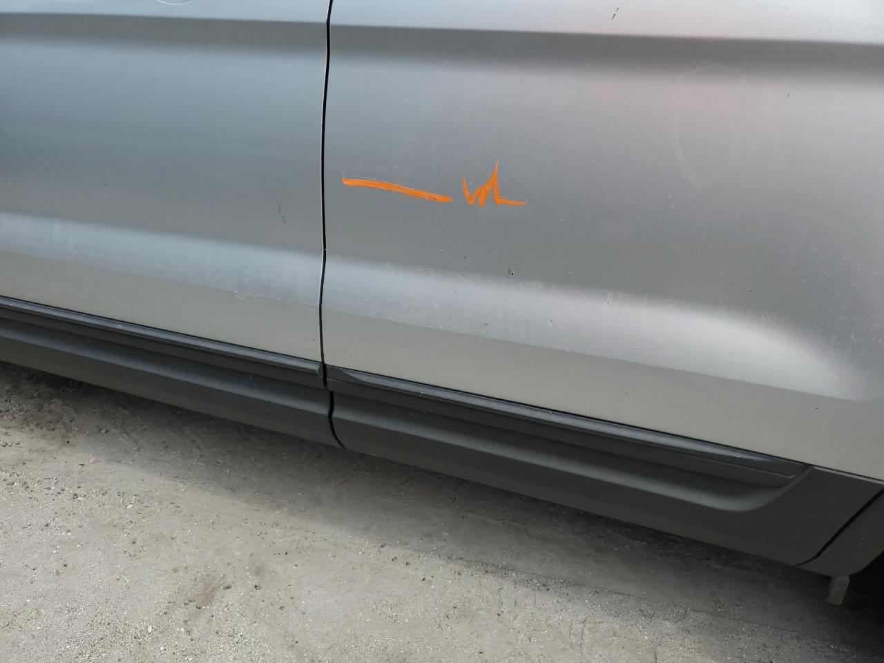 2012 Ford Explorer - Image 12