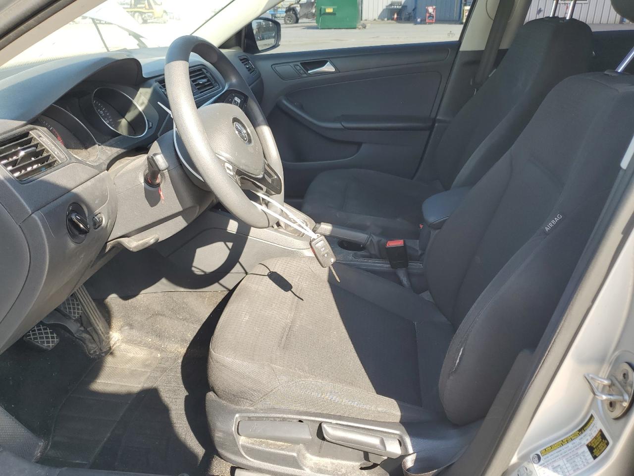 2016 Volkswagen Jetta - Image 7