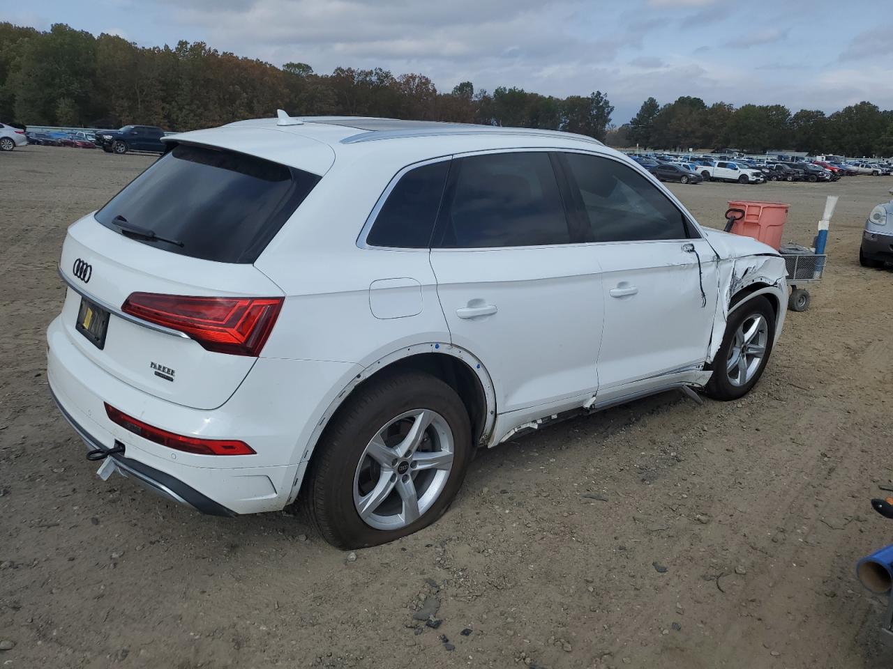 2023 Audi Q5 - Image 3