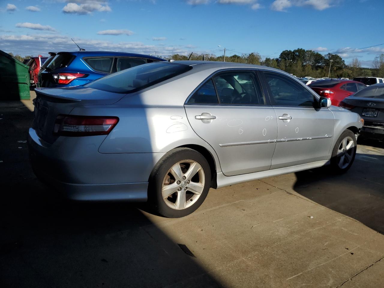 2011 Toyota Camry - Image 3
