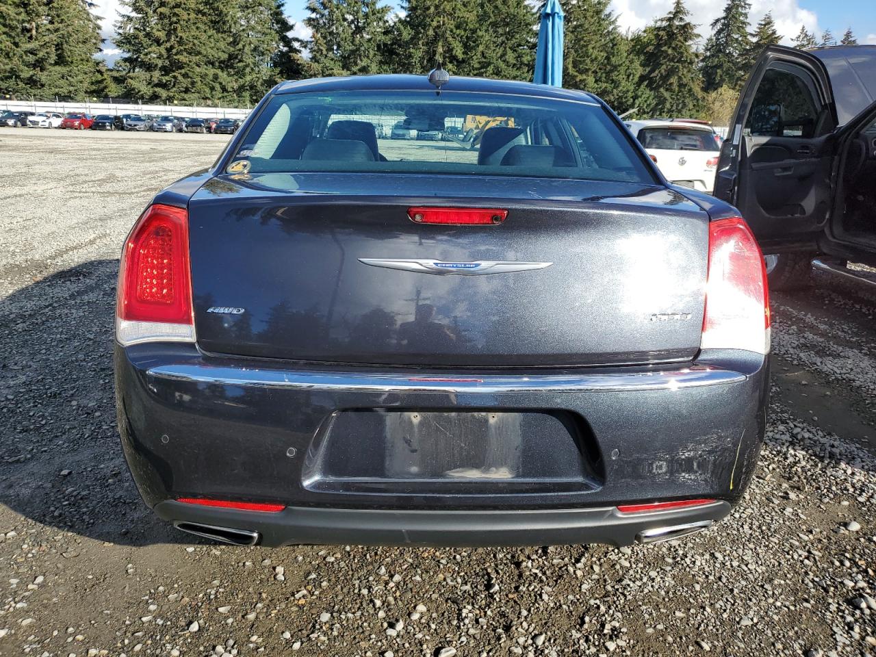 2018 Chrysler 300 Limited VIN: 2C3CCAKG1JH296684 Lot: 76941534