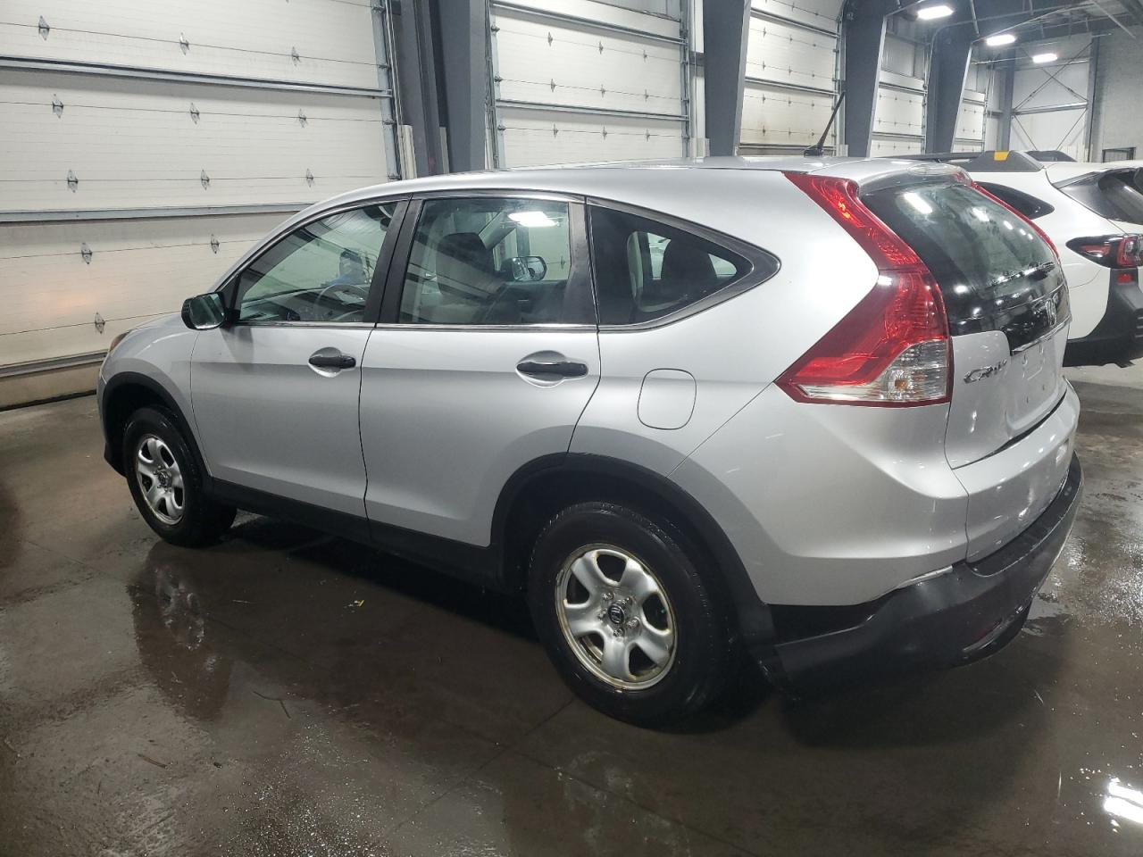 2013 Honda CR-V - Image 2