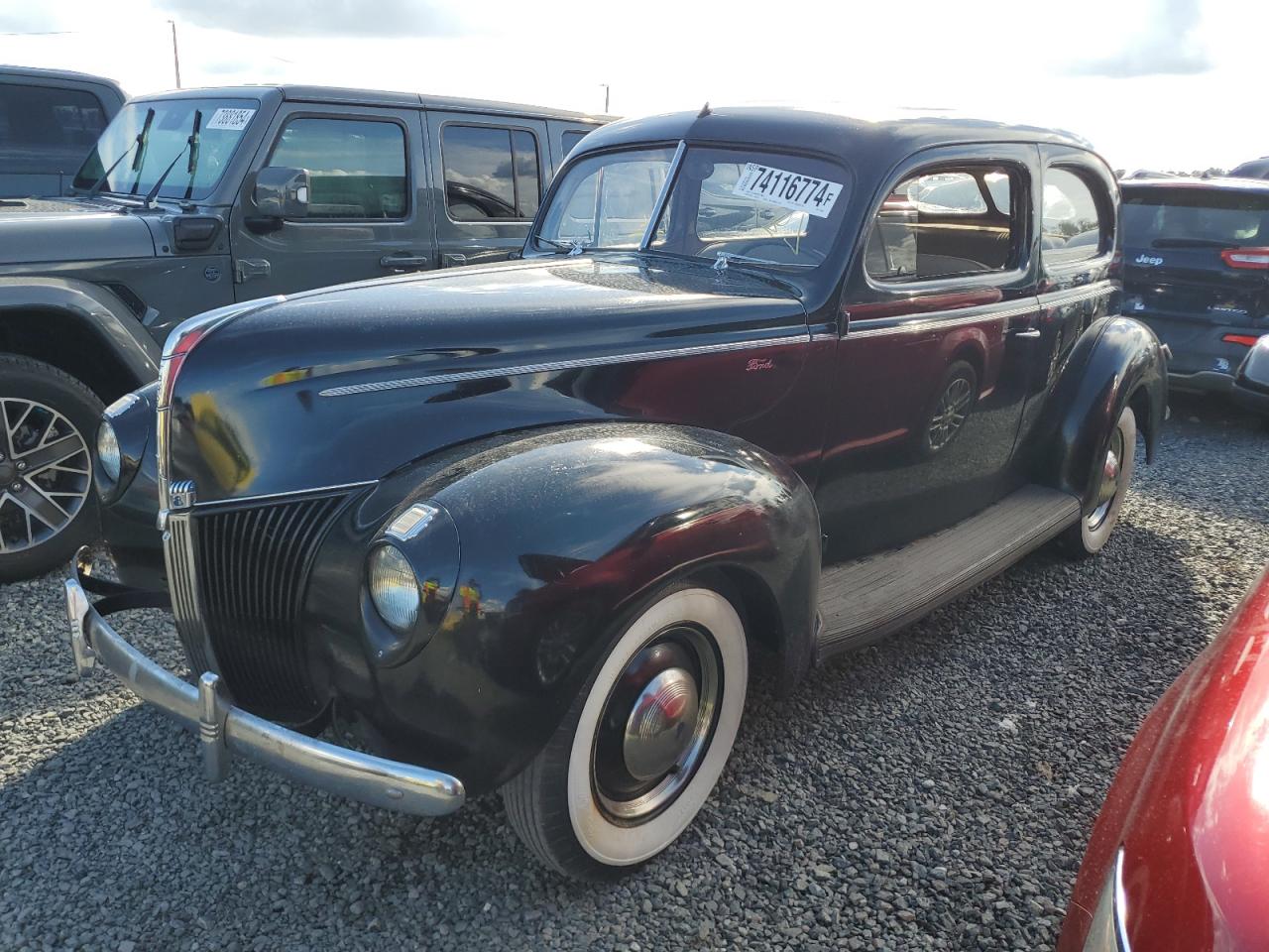 185753844 1940 Ford Sedan