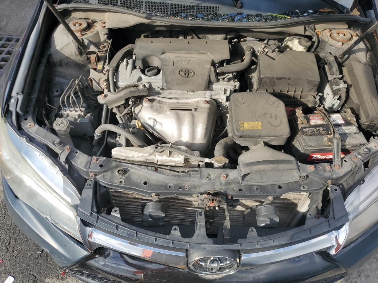 2015 Toyota Camry - Image 11