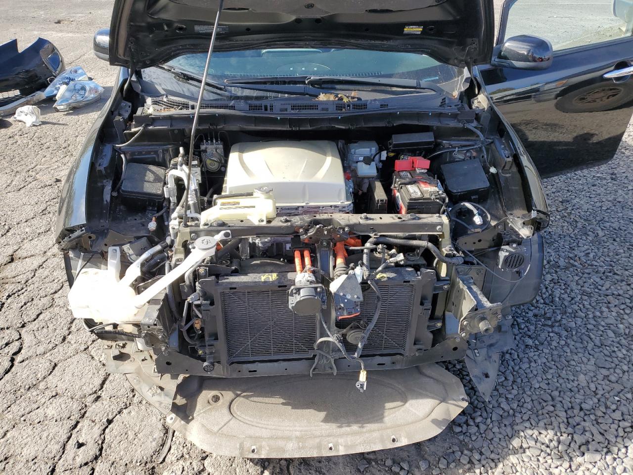 2016 Nissan Leaf - Image 11