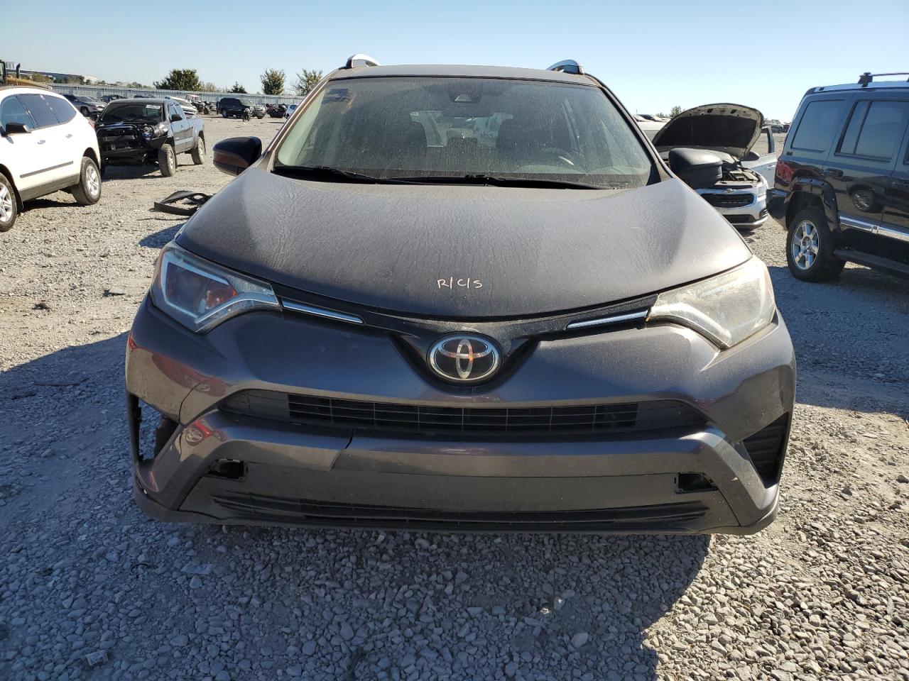 2017 Toyota RAV 4 - Image 5