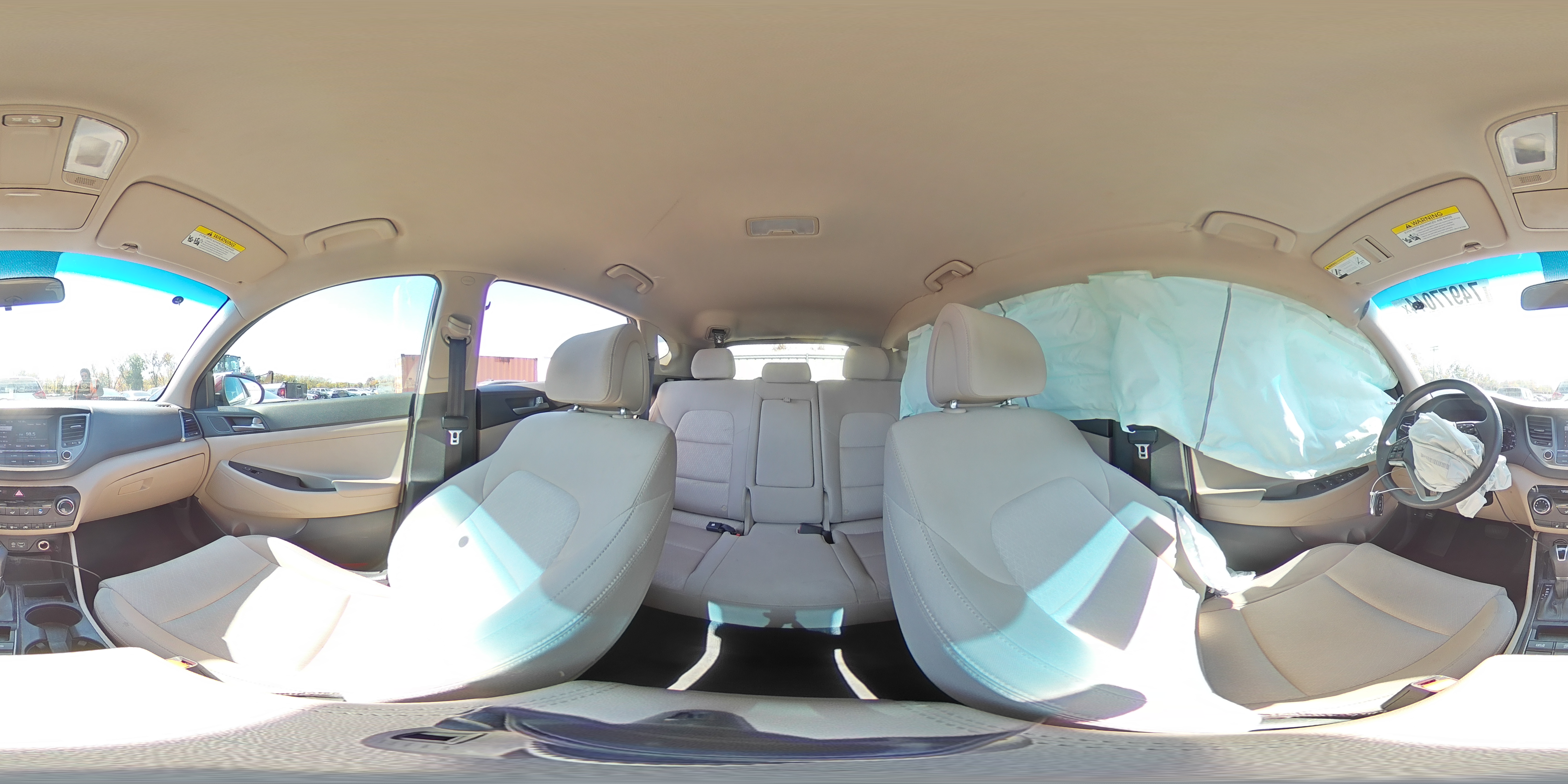 2018 Hyundai Tucson - Image 16