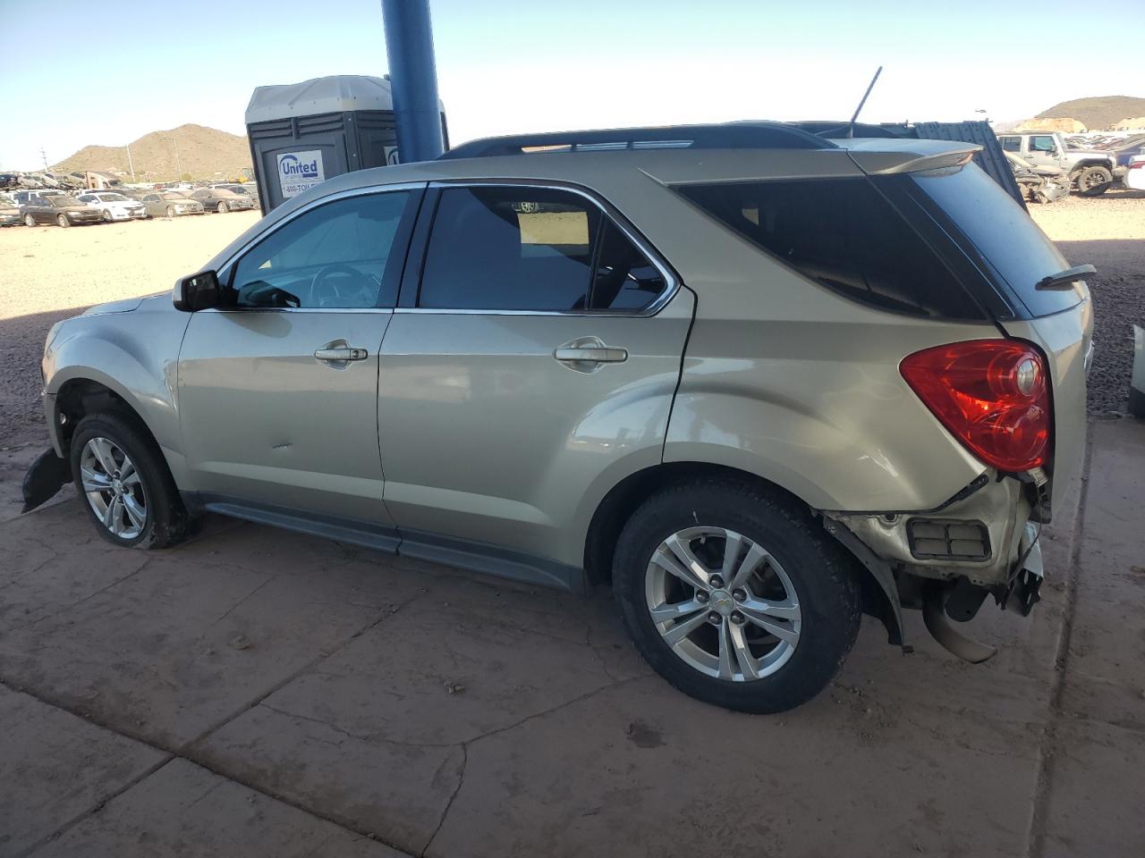 VIN 2GNALPEK9D6429110 2013 CHEVROLET EQUINOX no.2