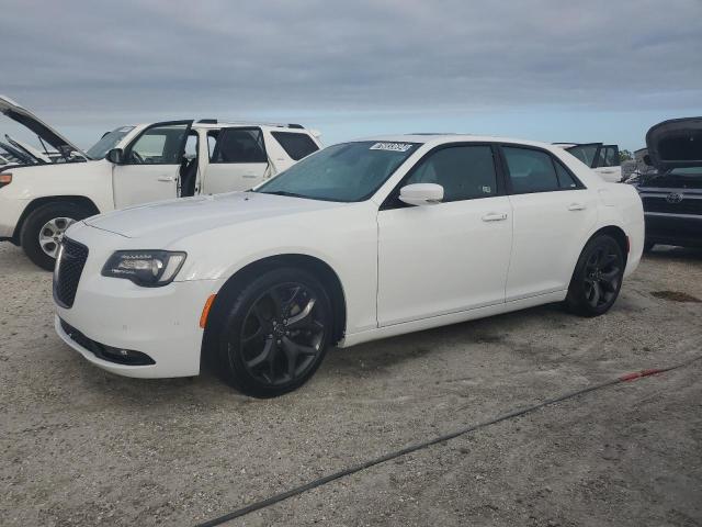 2023 CHRYSLER 300, VIN: 2C3CCABG0PH637145