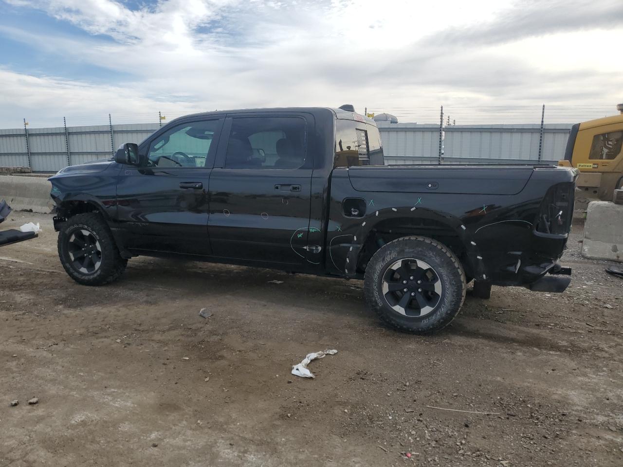 2021 RAM 1500 - Image 2