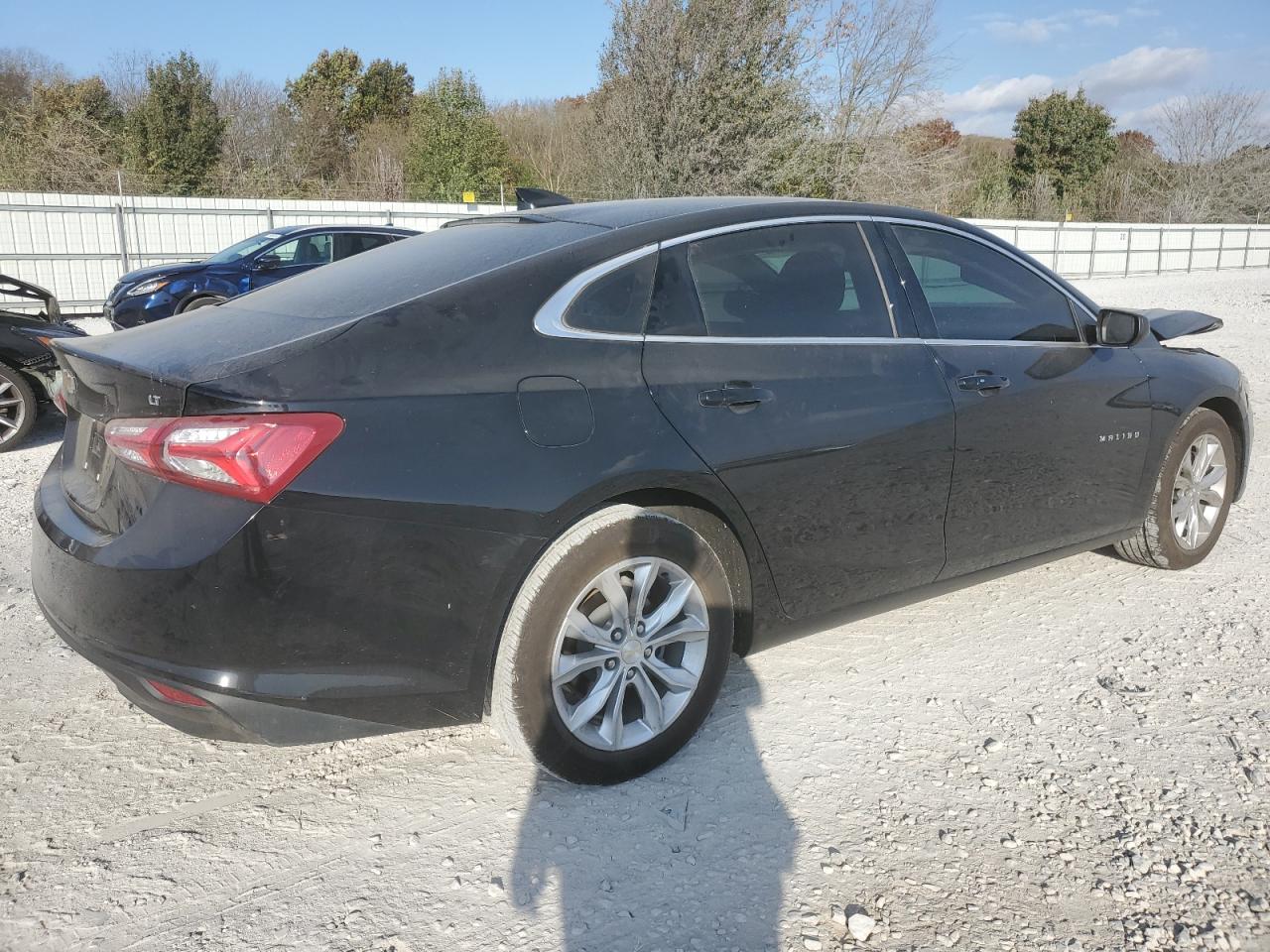 2019 Chevrolet Malibu - Image 3