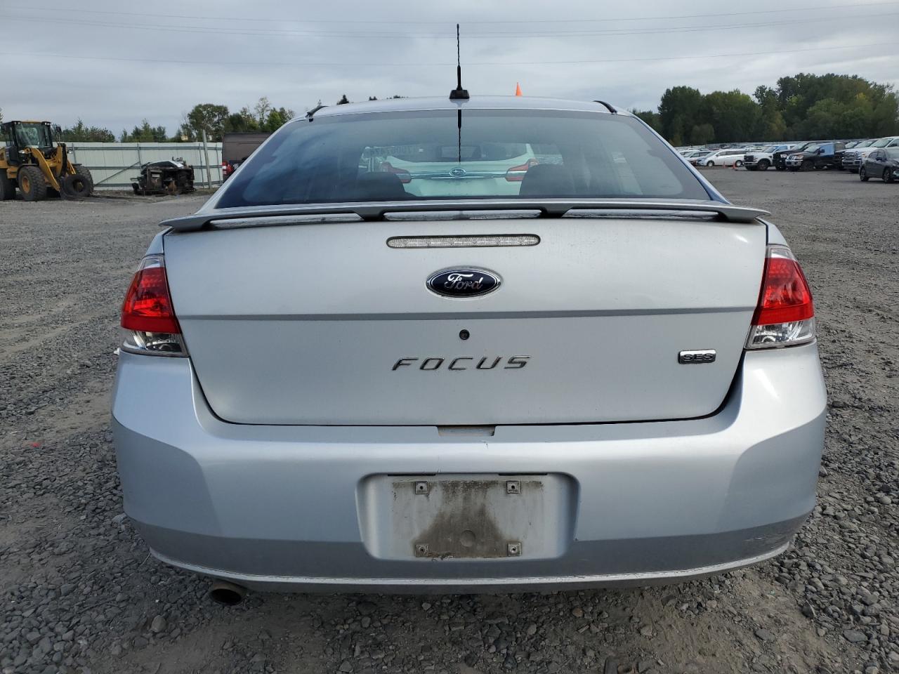 2008 Ford Focus Se VIN: 1FAHP35NX8W266841 Lot: 75067474