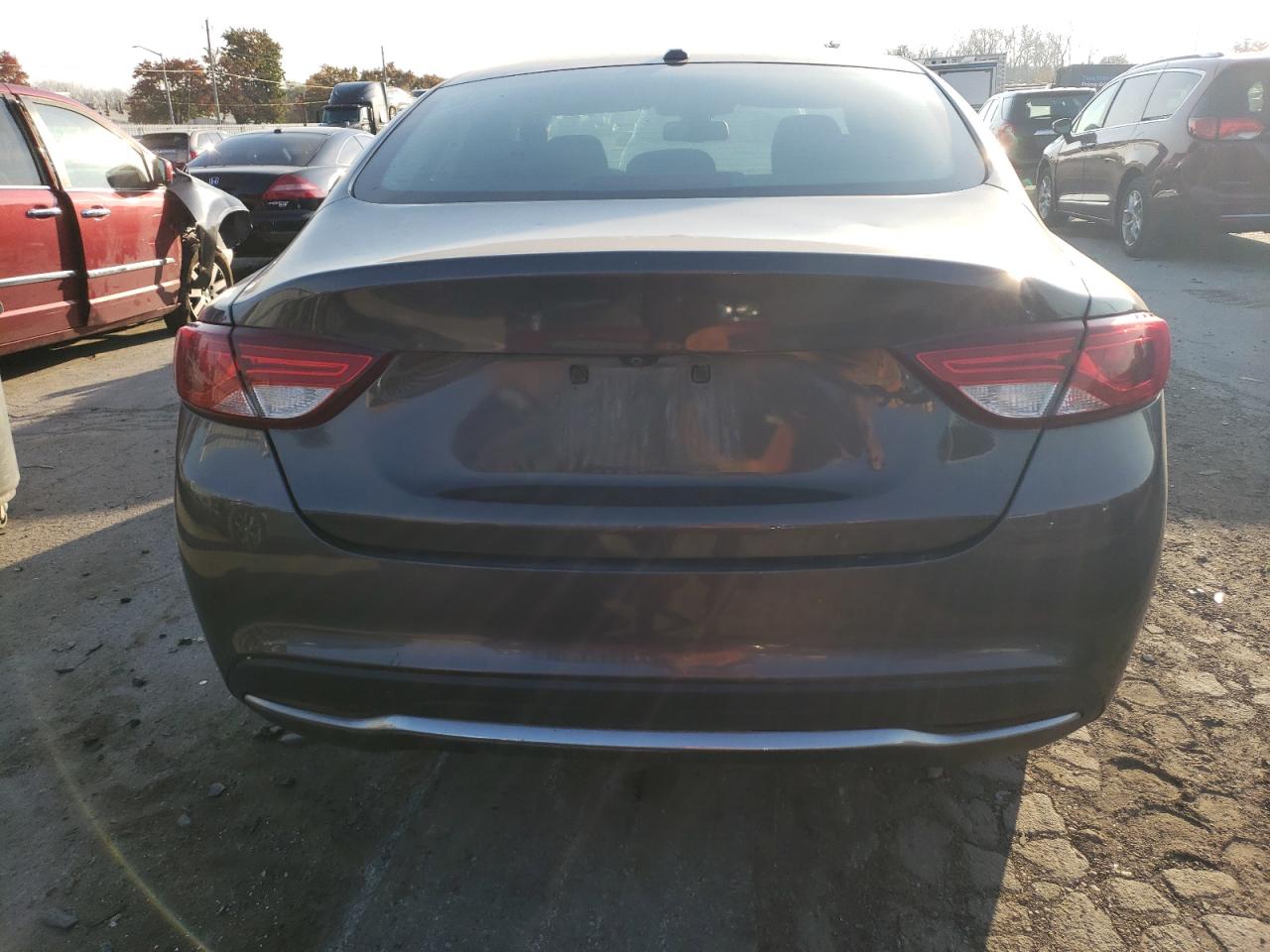 2015 Chrysler 200 Limited VIN: 1C3CCCAB6FN590291 Lot: 77565564