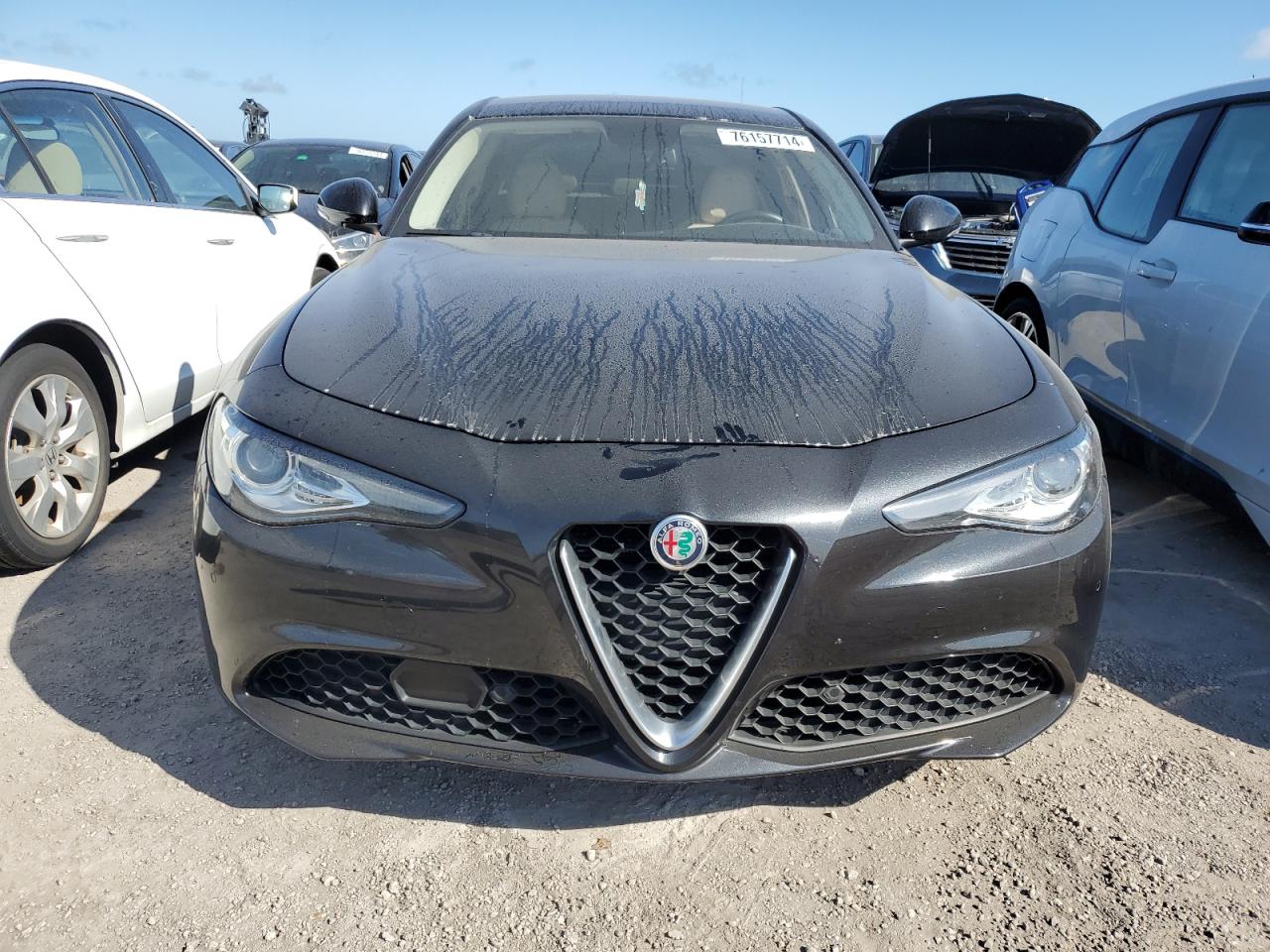 2017 Alfa Romeo Giulia - Image 5