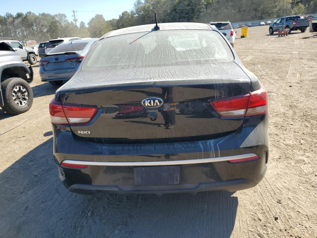 2021 Kia Rio - Image 6
