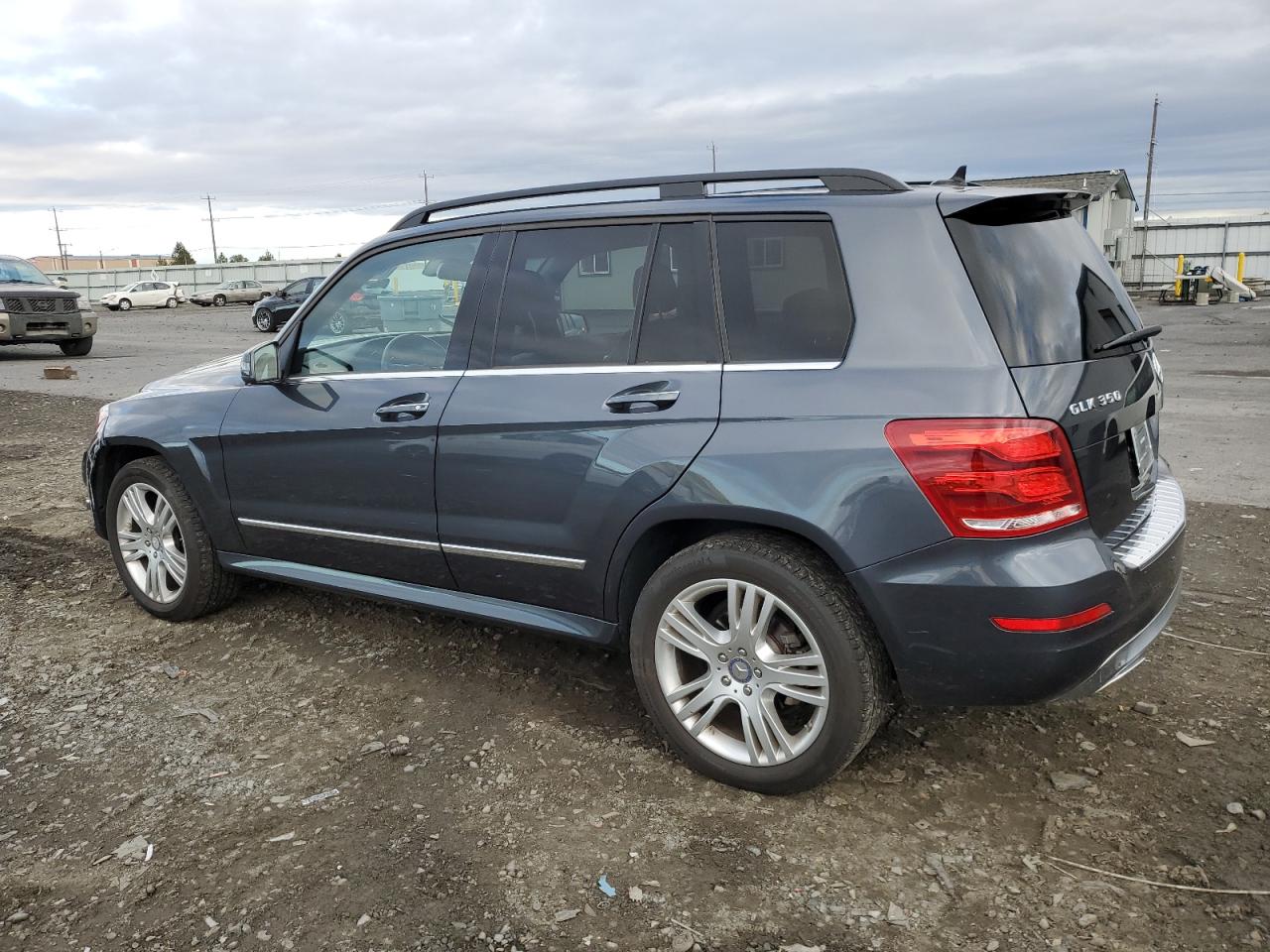 VIN WDCGG8JB5DG147298 2013 MERCEDES-BENZ GLK-CLASS no.2