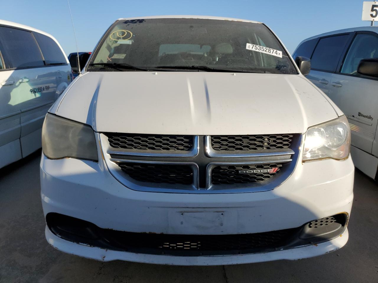 2017 Dodge Caravan - Image 5
