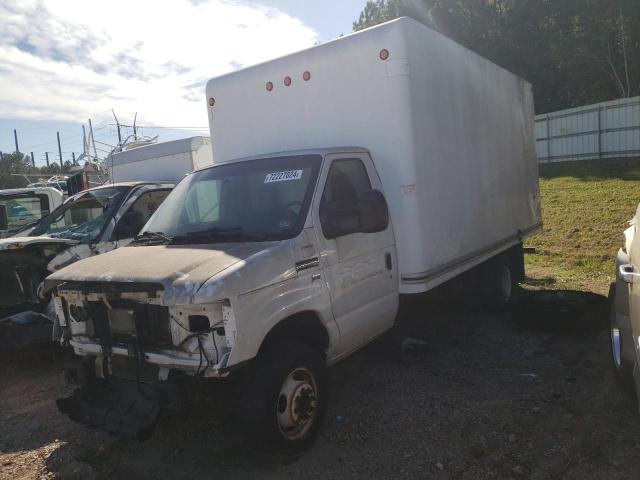 2016 Ford Econoline E350 Super Duty Cutaway Van