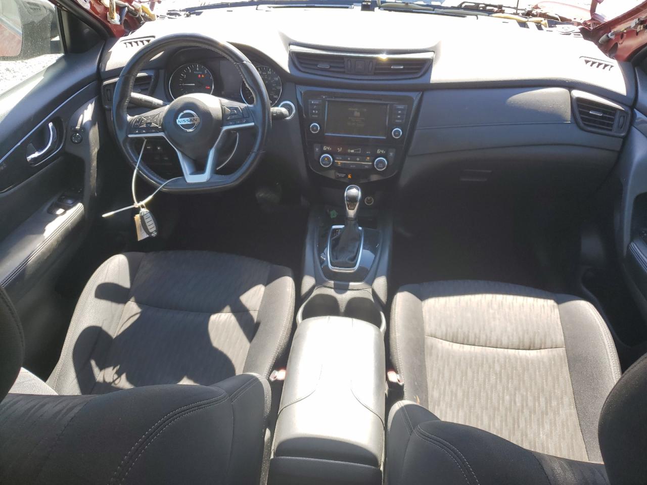 2018 Nissan Rogue - Image 8