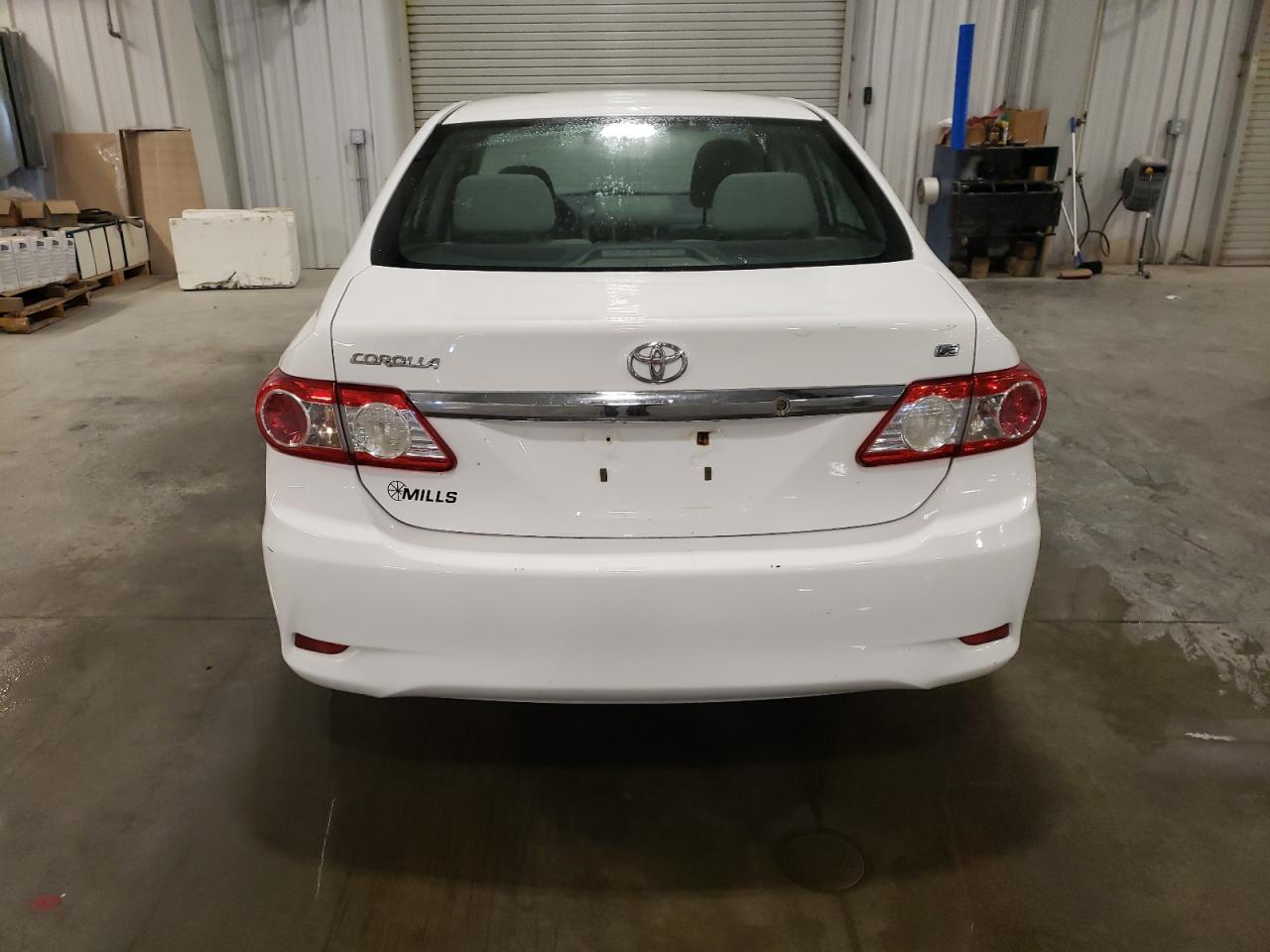 2T1BU4EEXDC064938 2013 Toyota Corolla Base