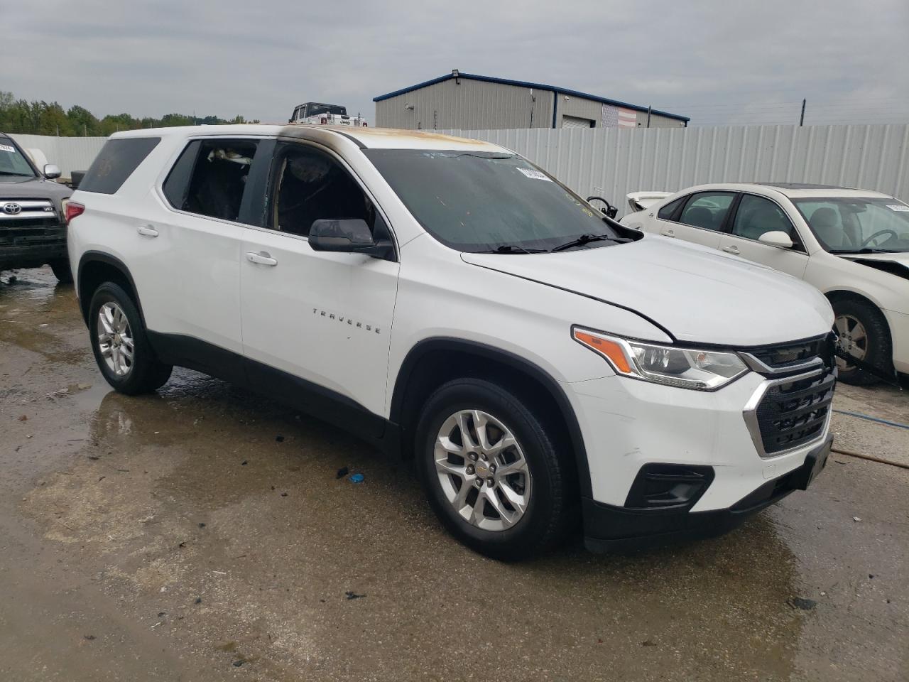 2021 Chevrolet Traverse - Image 4