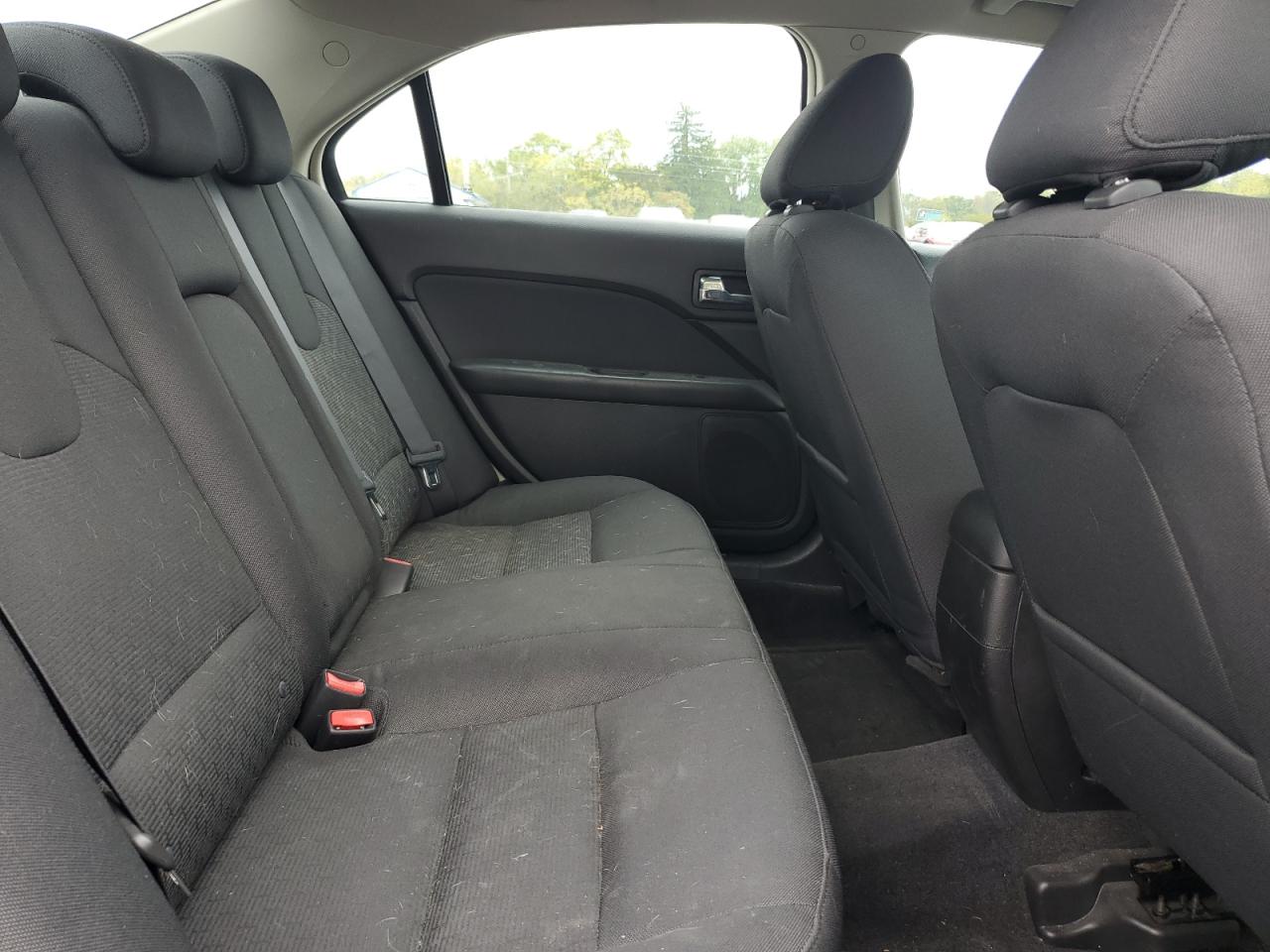 2010 Ford Fusion Se VIN: 3FAHP0HA7AR165725 Lot: 75113024