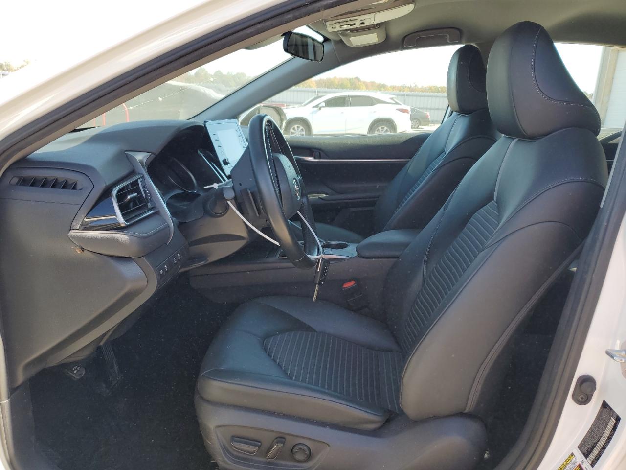 2022 Toyota Camry - Image 7