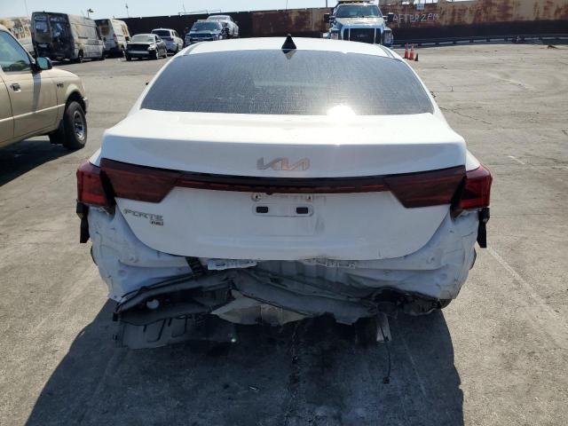 3KPF24ADXPE565676 Kia Forte LX 6