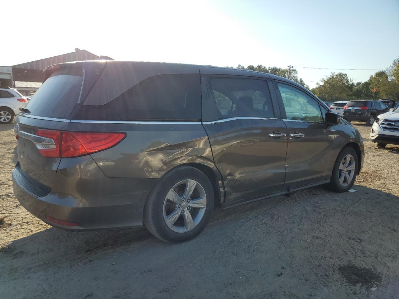 2019 Honda Odyssey - Image 3