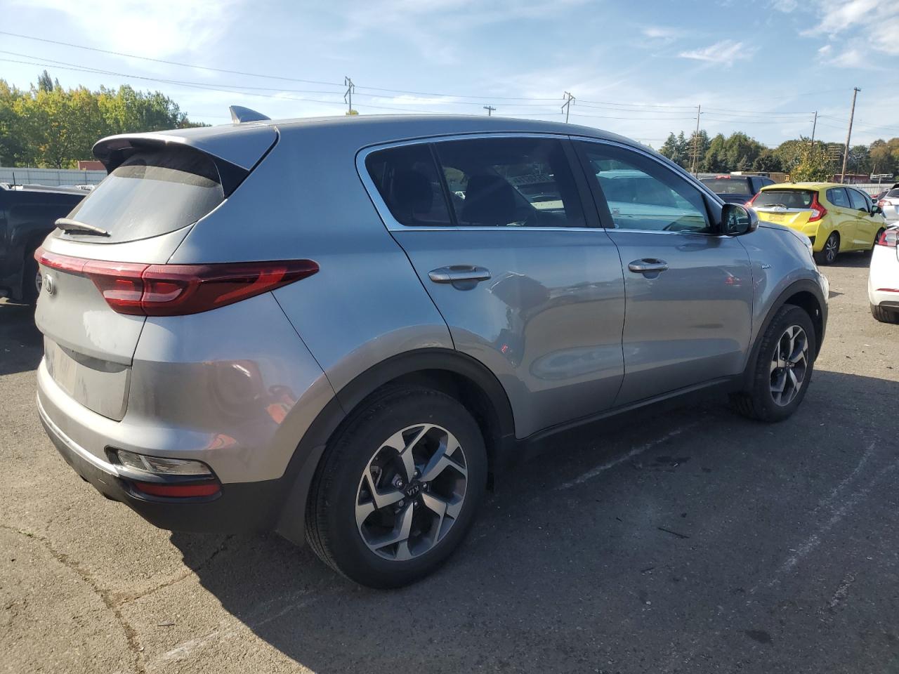 2022 Kia Sportage - Image 3