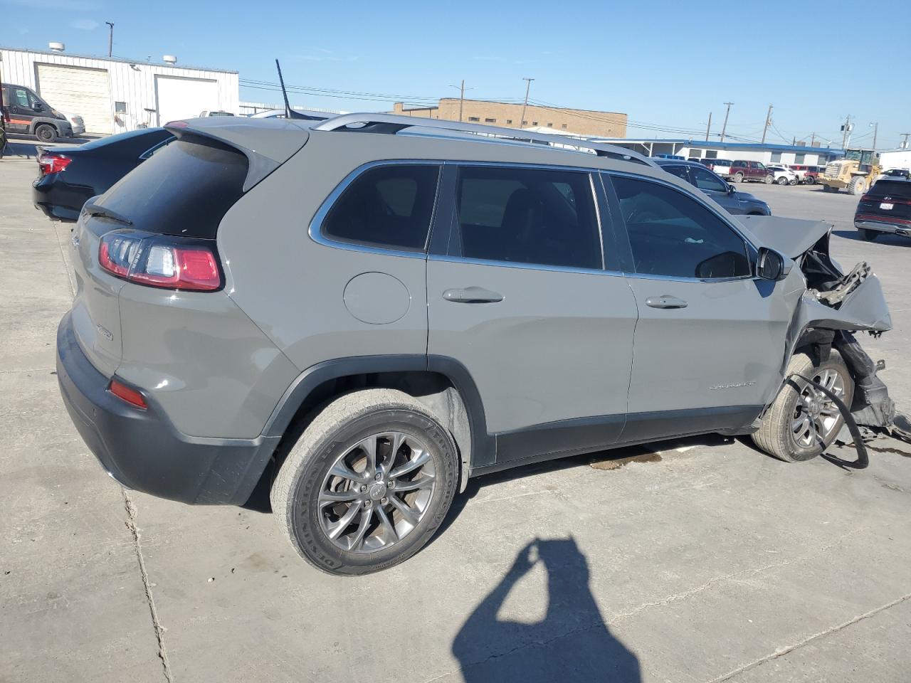 2021 Jeep Grand Cherokee - Image 3