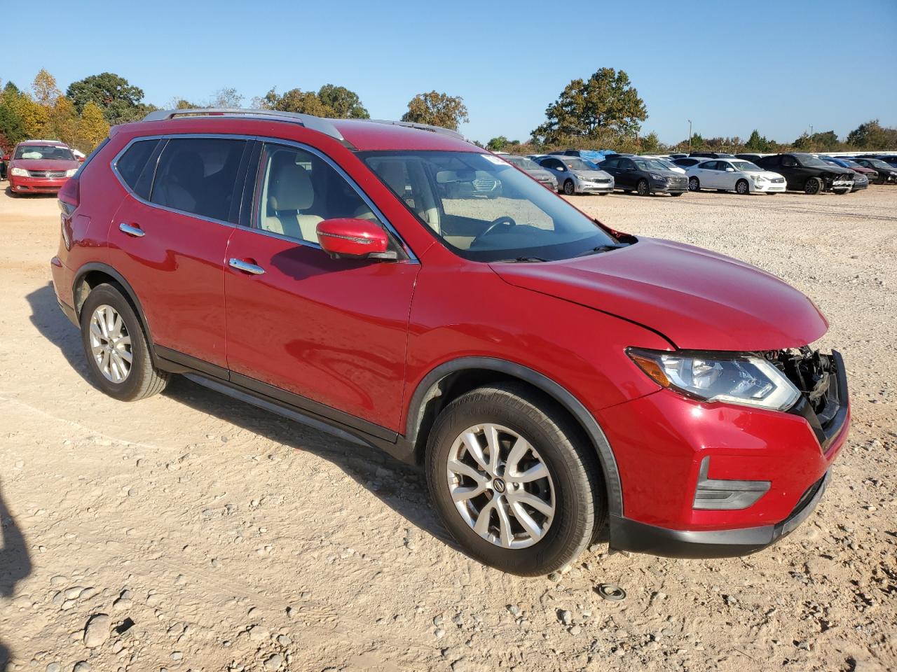 2017 Nissan Rogue - Image 4