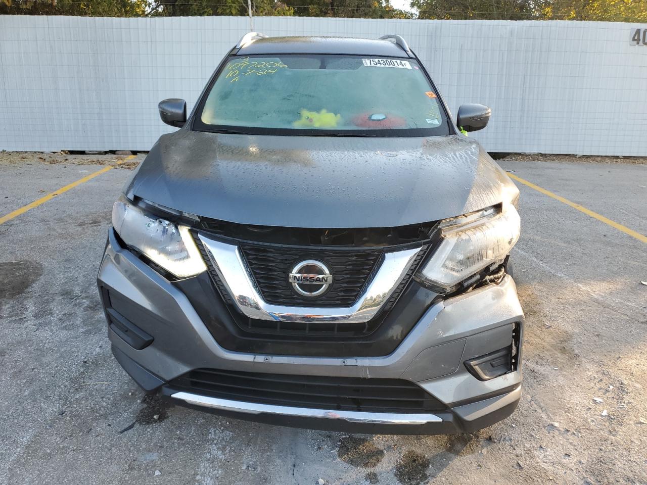 2018 Nissan Rogue - Image 5