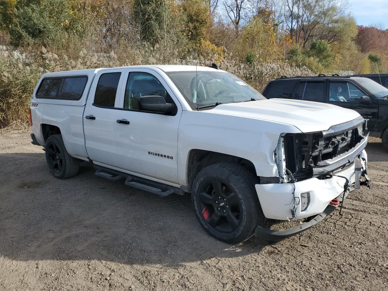 2018 Chevrolet Silverado - Image 4