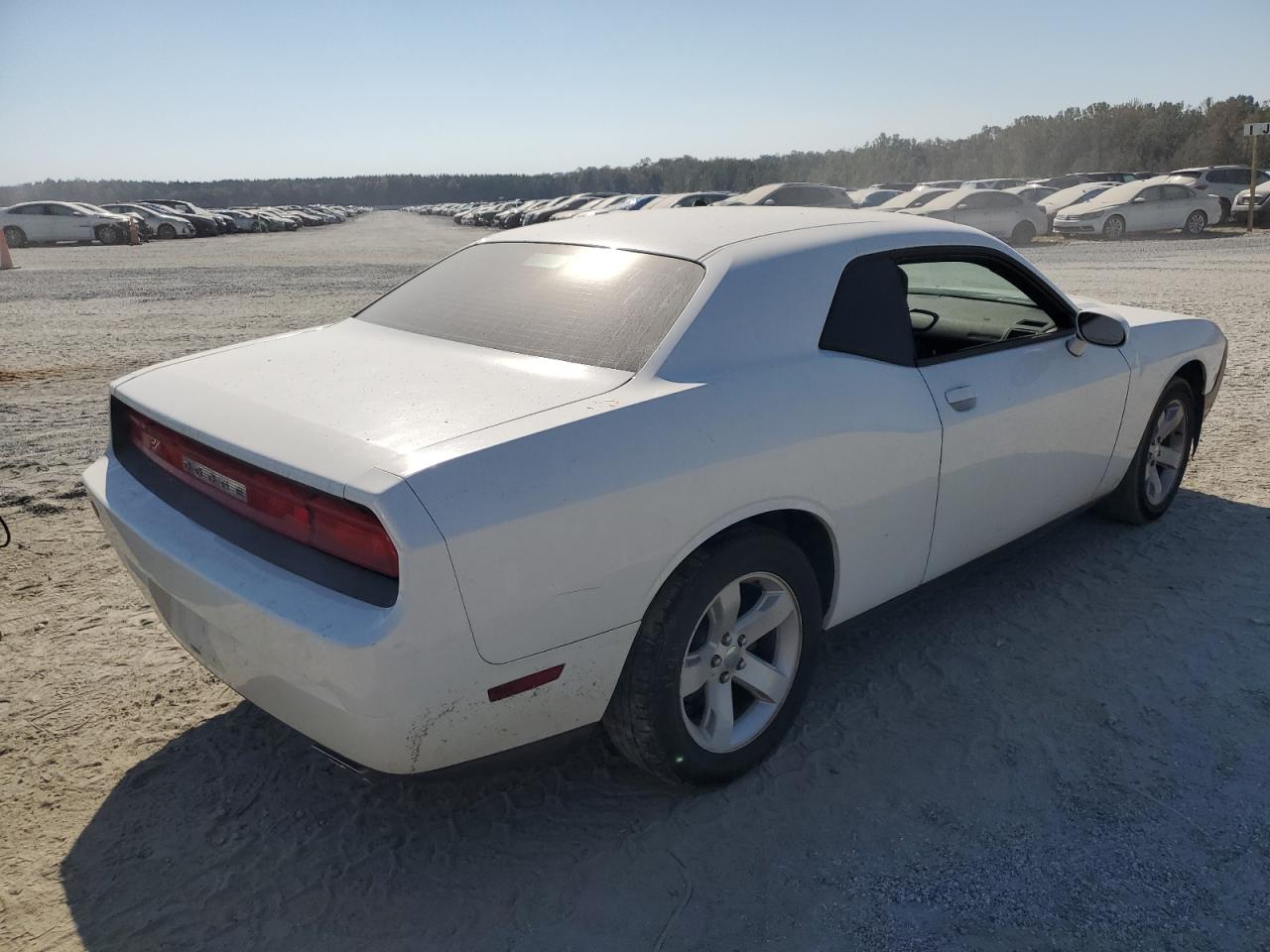 2014 Dodge Challenger - Image 3
