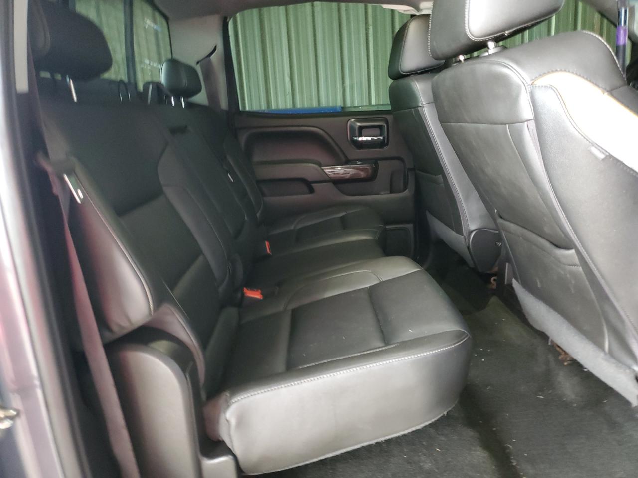 2016 GMC Sierra - Image 10