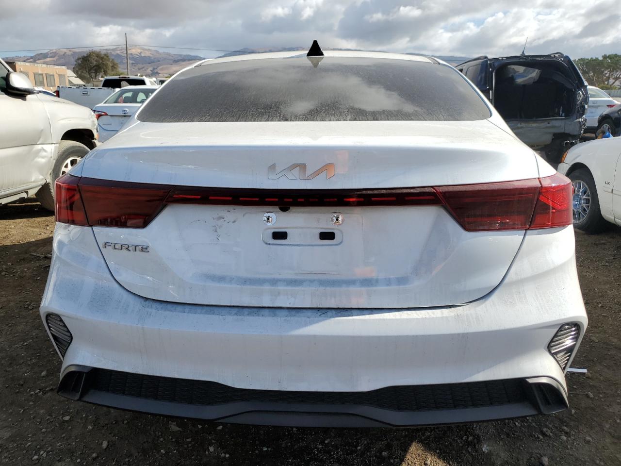 2022 Kia Forte Fe VIN: 3KPF24AD6NE468195 Lot: 76090624