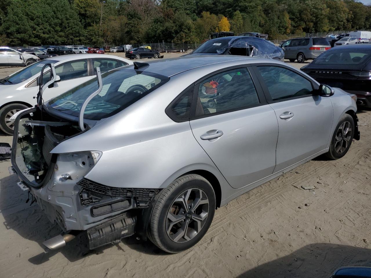 2020 Kia Forte - Image 3