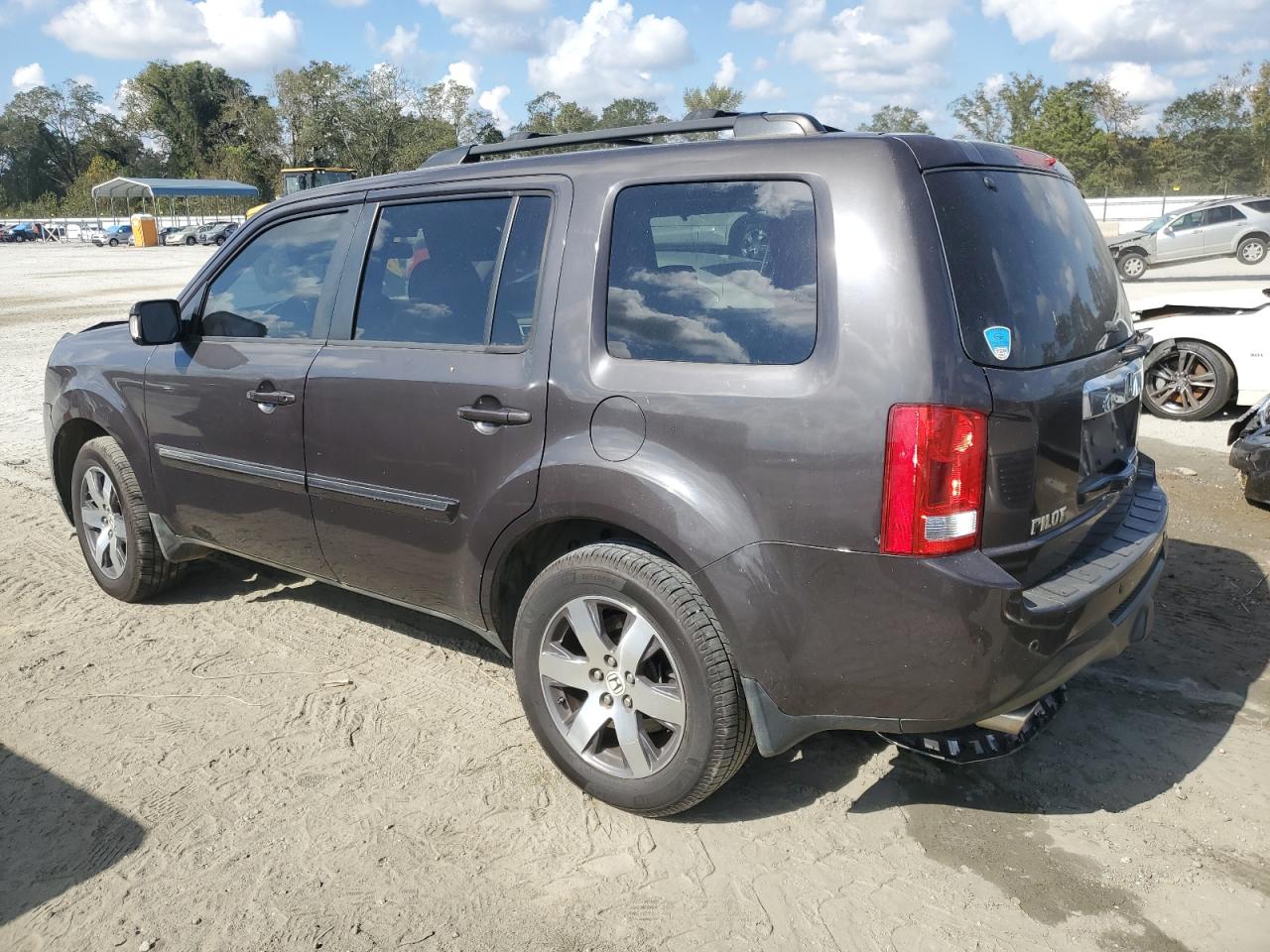 2012 Honda Pilot - Image 2