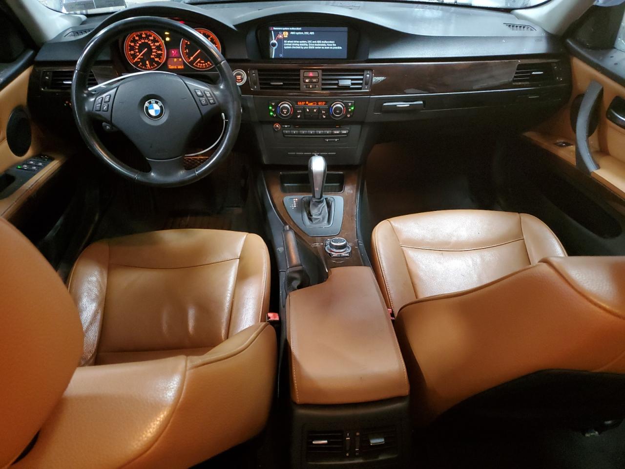 WBAPK7C59BA970111 2011 BMW 328 Xi