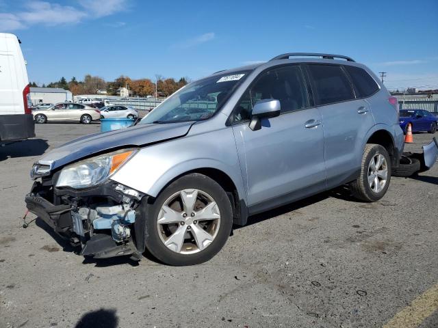  SUBARU FORESTER 2015 Серебристый