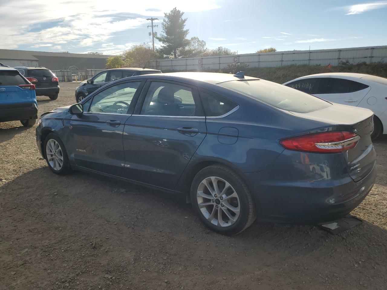 2019 Ford Fusion - Image 2