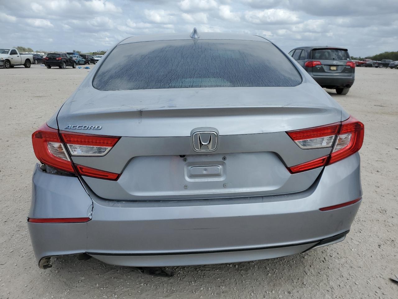 2018 Honda Accord Exl VIN: 1HGCV1F50JA258426 Lot: 77369844