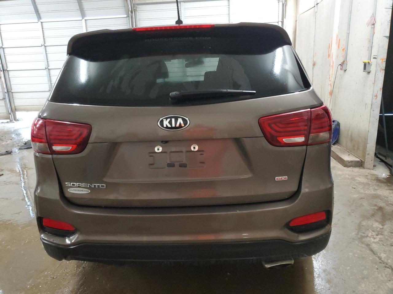 2019 Kia Sorento L VIN: 5XYPGDA37KG554885 Lot: 74968364