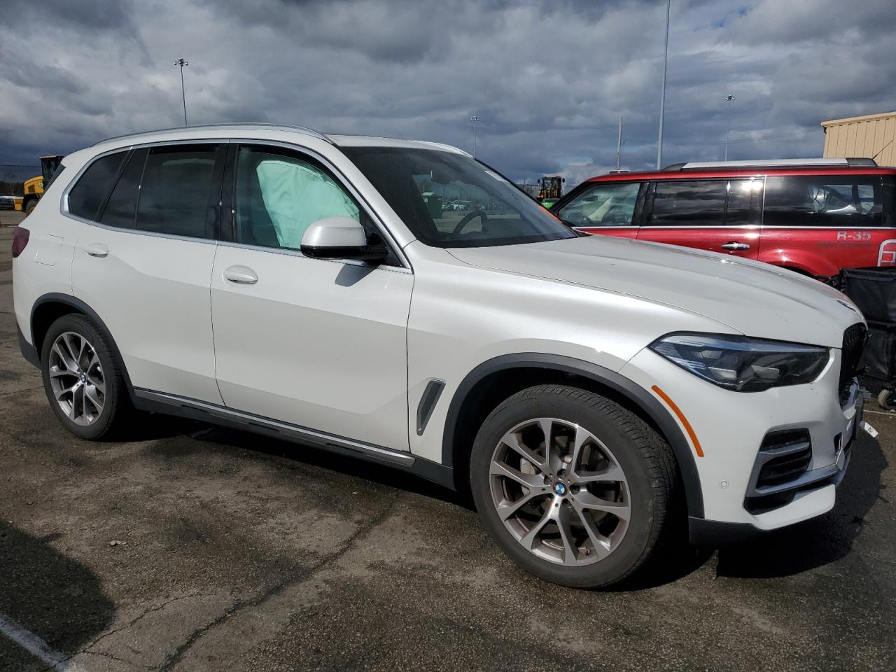 2023 BMW X5 - Image 4