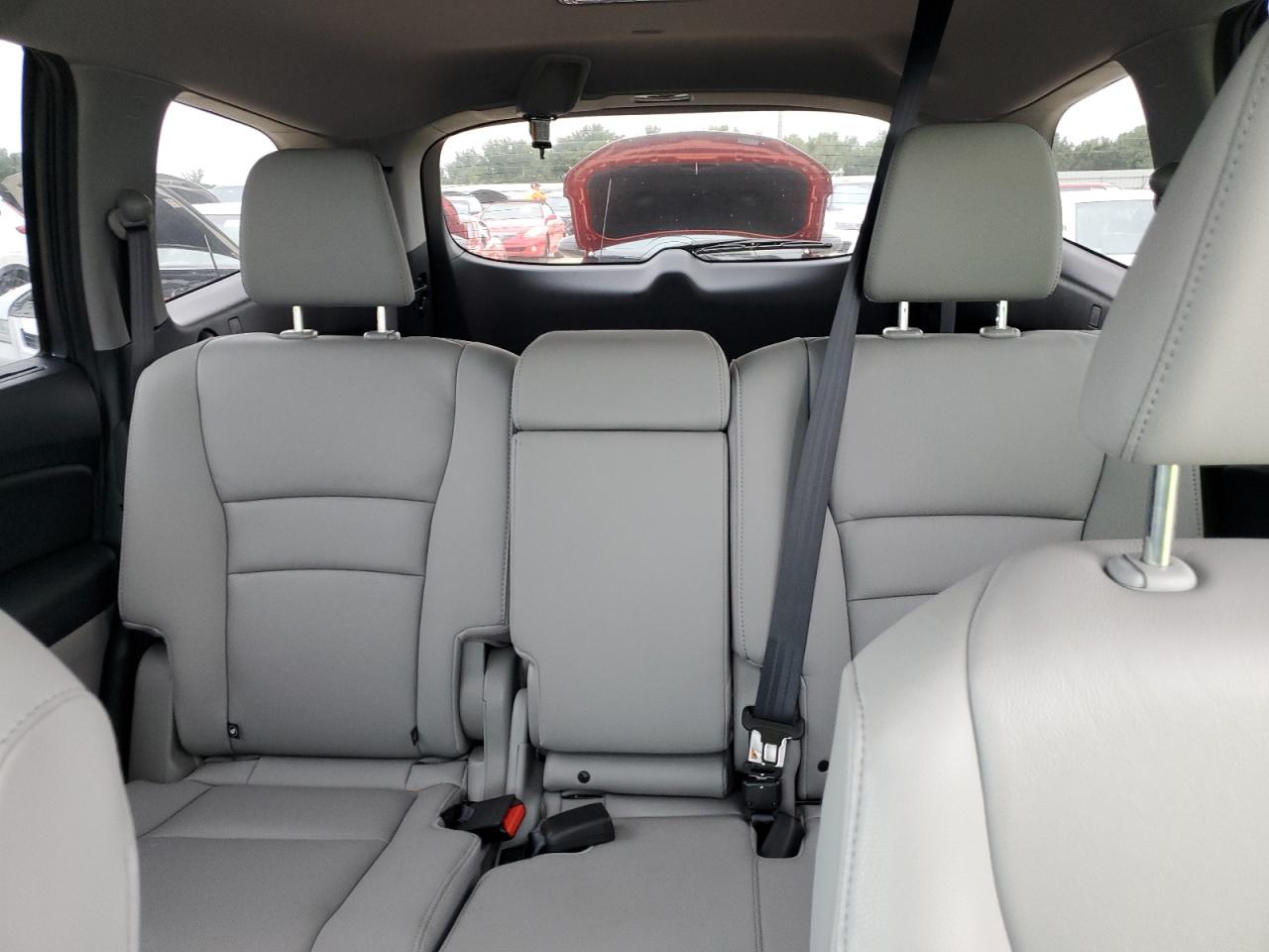 2020 Honda Pilot - Image 10